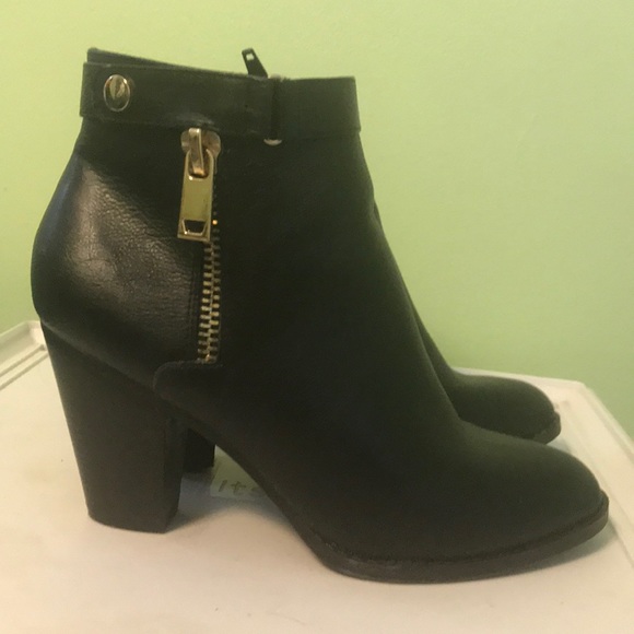 Apt. 9 Shoes - Black Boots Size 8M